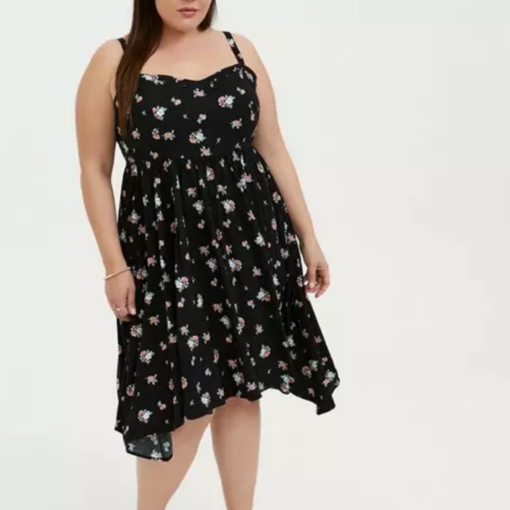 Torrid Size 3 Black Floral Challis Sharkbite Dress